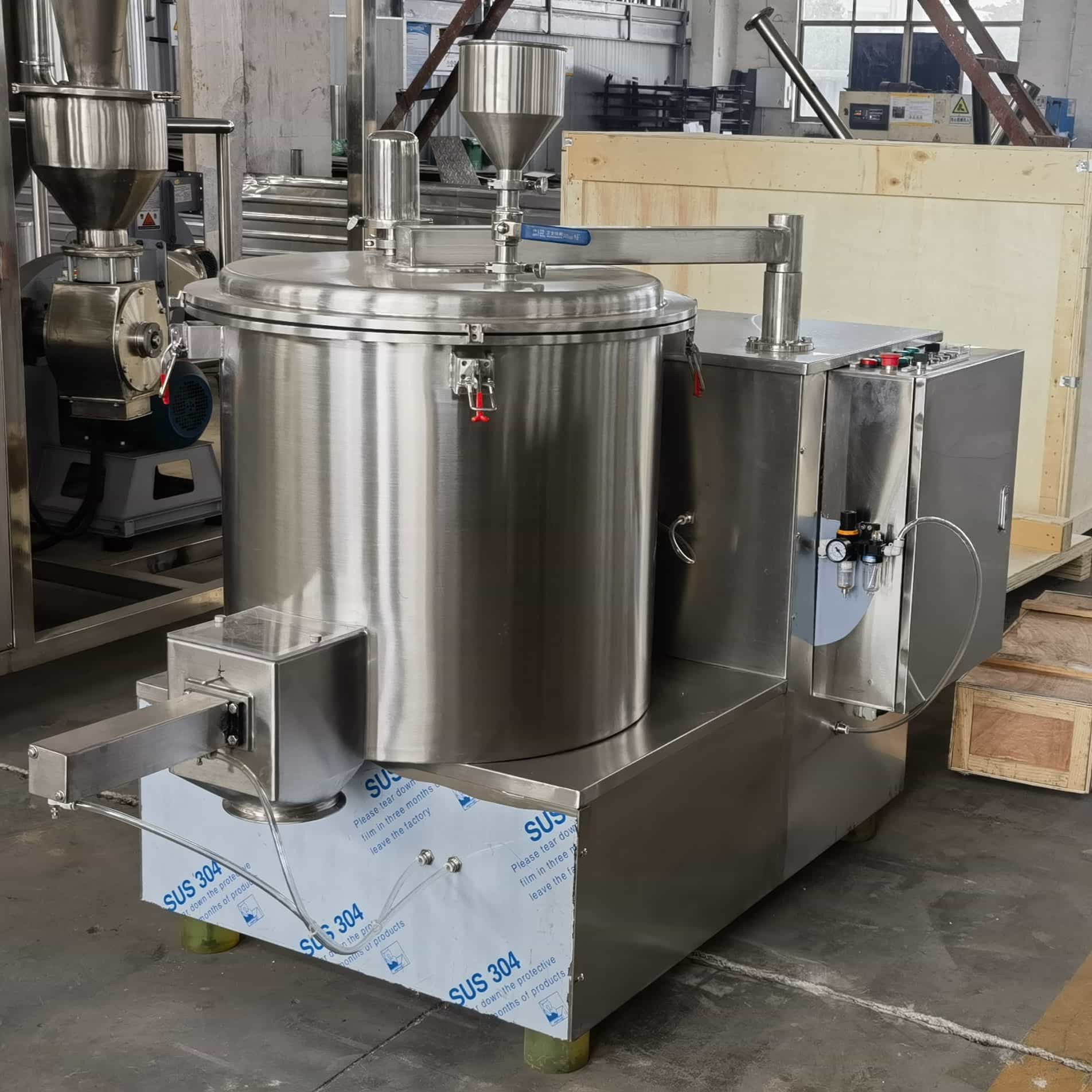 Changzhou General Equipment Technology Co., Ltd. Ships Rotary Extruding Granulator and High Speed Mixer to Korea Before Chinese New Year